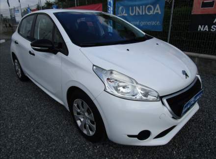 Peugeot - 208
