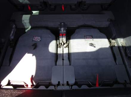 Peugeot - 5008