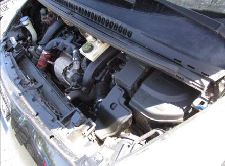 Peugeot - 5008
