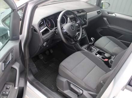 Volkswagen - Touran