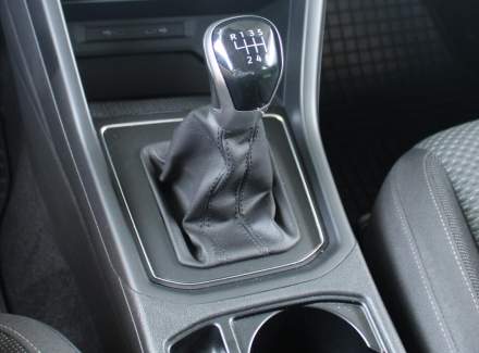 Volkswagen - Touran