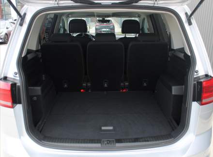 Volkswagen - Touran