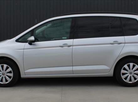 Volkswagen - Touran