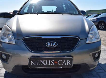 Kia - Carens