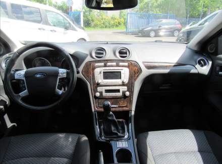 Ford - Mondeo
