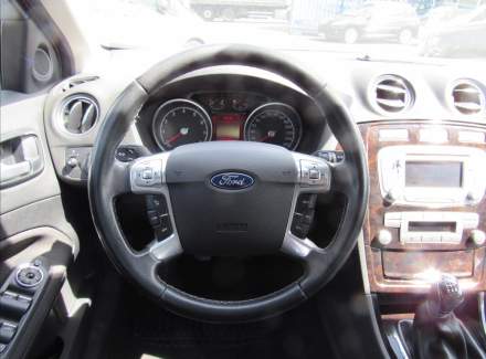 Ford - Mondeo