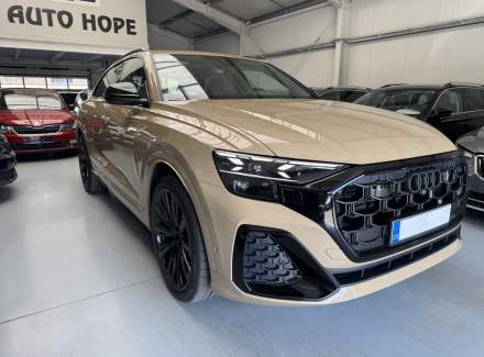 Audi - Q8