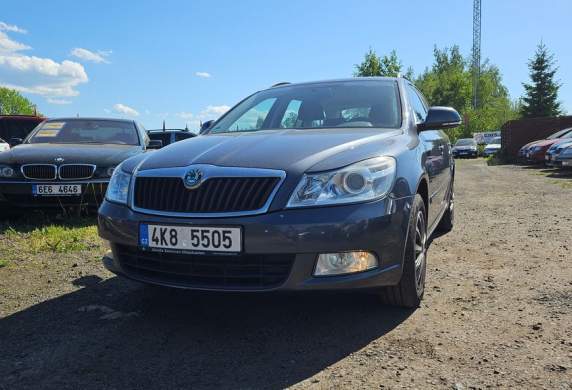 Škoda - Octavia