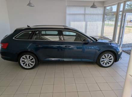 Škoda - Superb