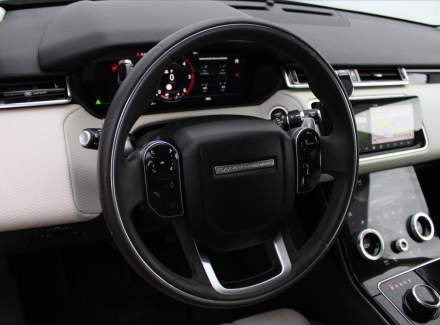 Land Rover - Range Rover Velar