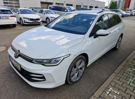 Volkswagen - Golf