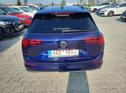 Volkswagen - Golf