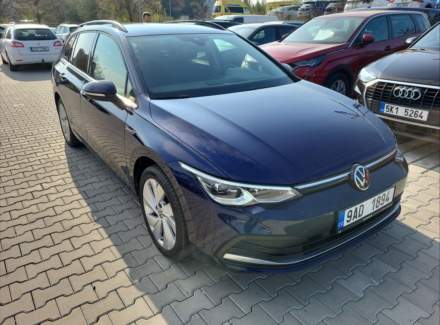 Volkswagen - Golf