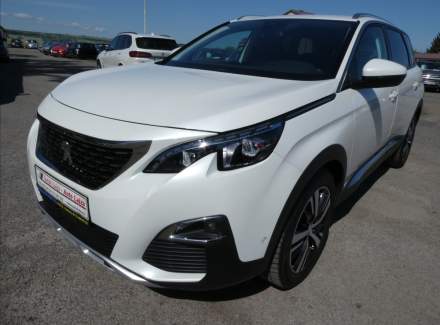 Peugeot - 5008