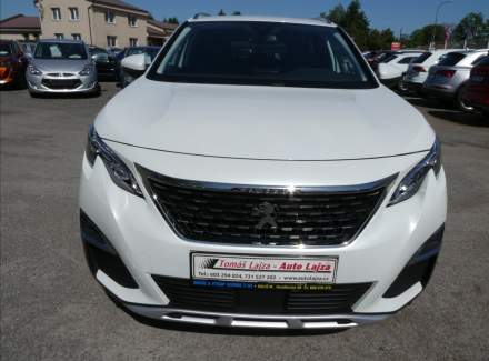 Peugeot - 5008