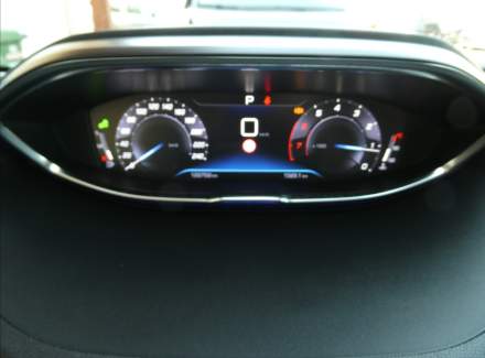 Peugeot - 5008
