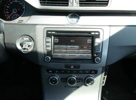 Volkswagen - Passat