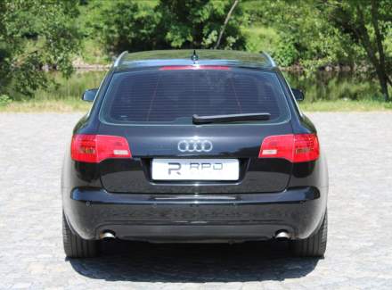Audi - A6