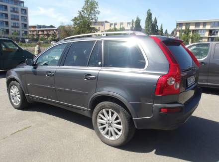Volvo - XC90