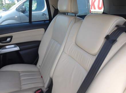 Volvo - XC90