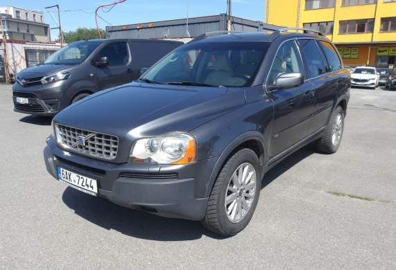 Volvo - XC90