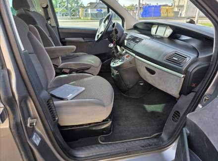 Peugeot - 807