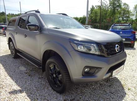 Nissan - Navara