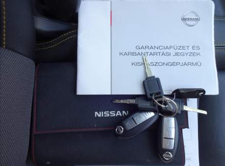 Nissan - Navara