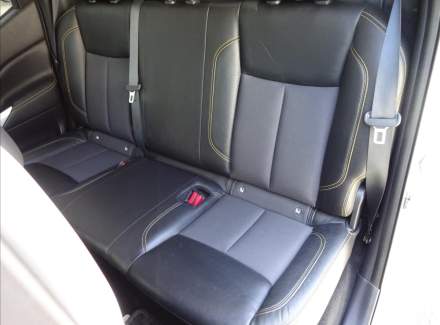 Nissan - Navara