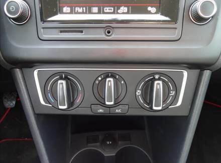 Volkswagen - Polo