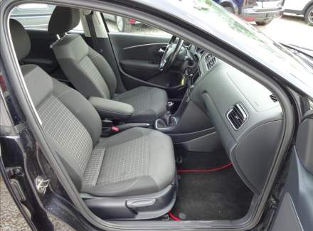 Volkswagen - Polo