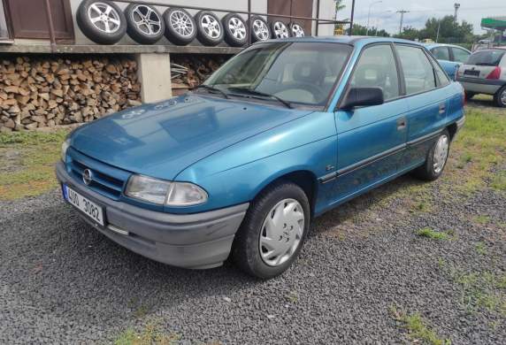 Opel - Astra