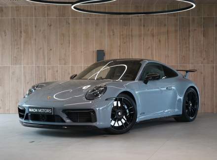 Porsche - 911