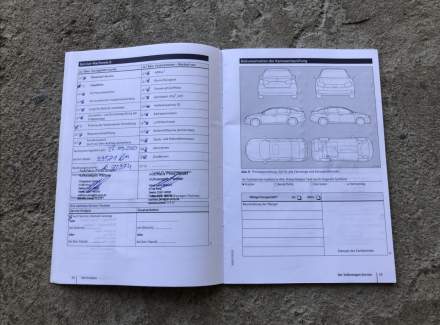 Volkswagen - Golf