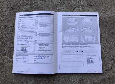 Volkswagen - Golf