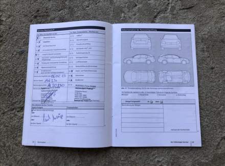 Volkswagen - Golf