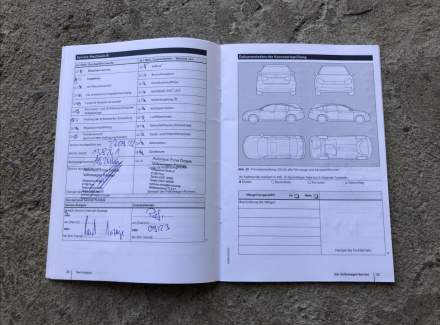 Volkswagen - Golf