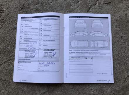 Volkswagen - Golf