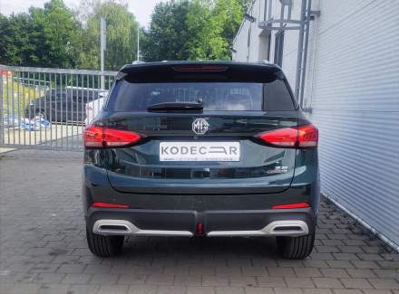MG - ZS