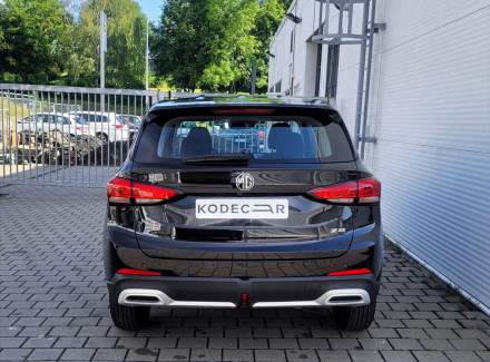 MG - ZS