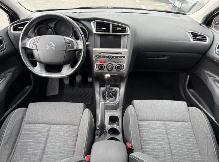 Citroën - C4