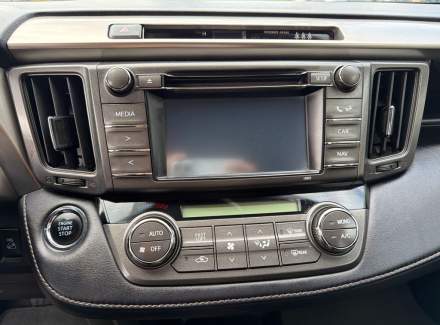 Toyota - RAV 4
