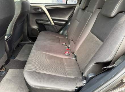 Toyota - RAV 4