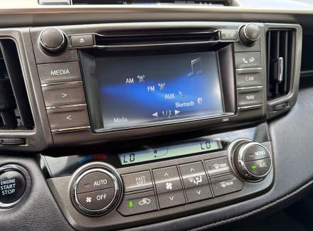 Toyota - RAV 4