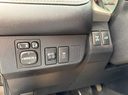 Toyota - RAV 4