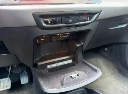 Citroën - C4