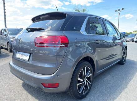 Citroën - C4