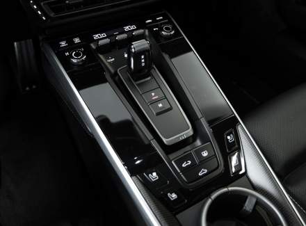 Porsche - 911