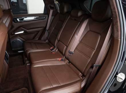 Porsche - Cayenne
