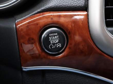 Jeep - Grand Cherokee